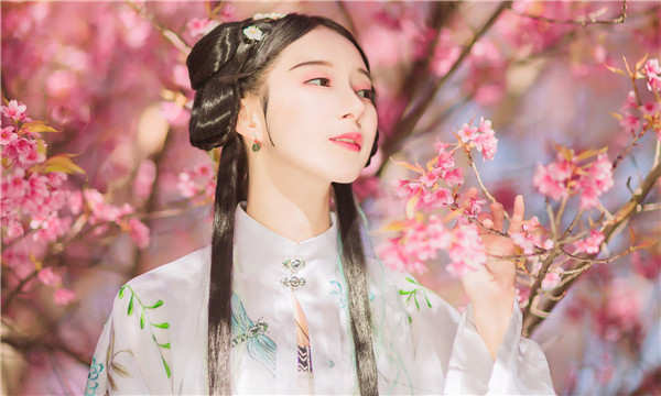 双湖供卵试管婴儿：助您实现家庭梦想的科学方案